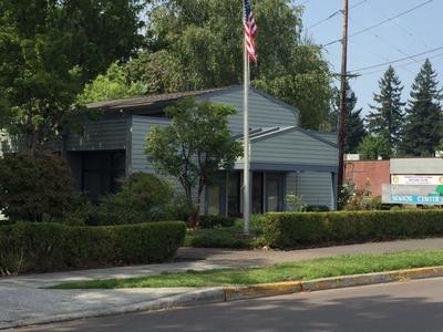 Gladstone Senior Center